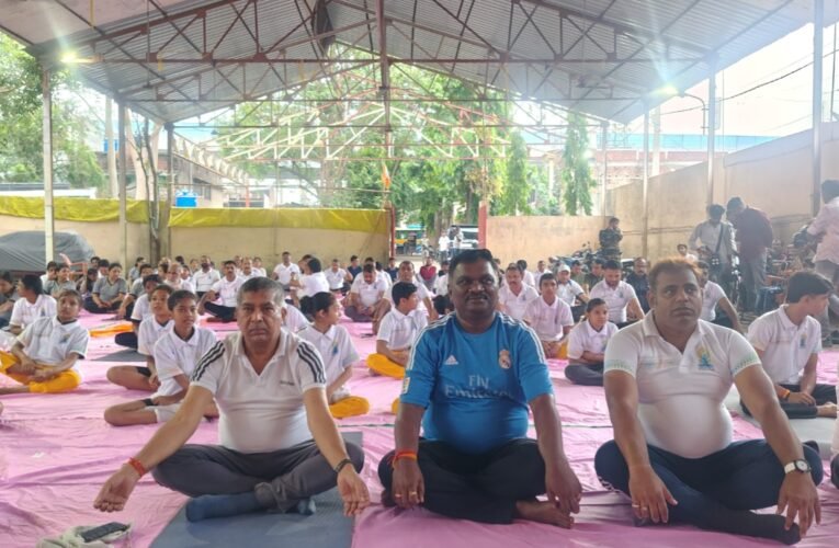 अंतरराष्ट्रीय योग दिवस पर भाजपा रांची महानगर कार्यालय में योग शिविर, बच्चों ने दिखाया योग कौशल
