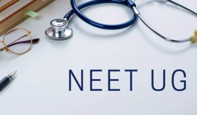 NEET परीक्षा के एक दिन बाद बड़ा खुलासा: बिहार में पेपर सॉल्विंग गैंग का भंडाफोड़, 24 गिरफ्तार