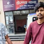 Tempo robbery case in Ranchi solved; two criminals arrested, and stolen jewelry and mobile phones recovered.