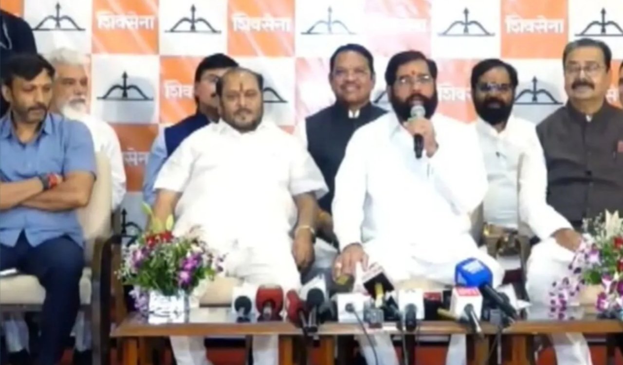 Major political upheaval in Mumbai: 6 MPs from the Uddhav faction join the Shinde camp; Shinde says, "Now we have 6 tigers with us."