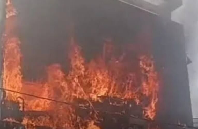 लखनऊ के अलीगंज में भीषण आग: कोचिंग सेंटर में 14 की मौत, कई घायल; सीएम योगी ने दौरा रद्द किया