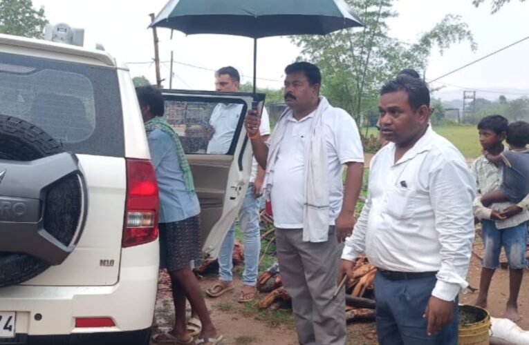 Lightning strikes in Kersai: 15-year-old girl dies, three children injured.
