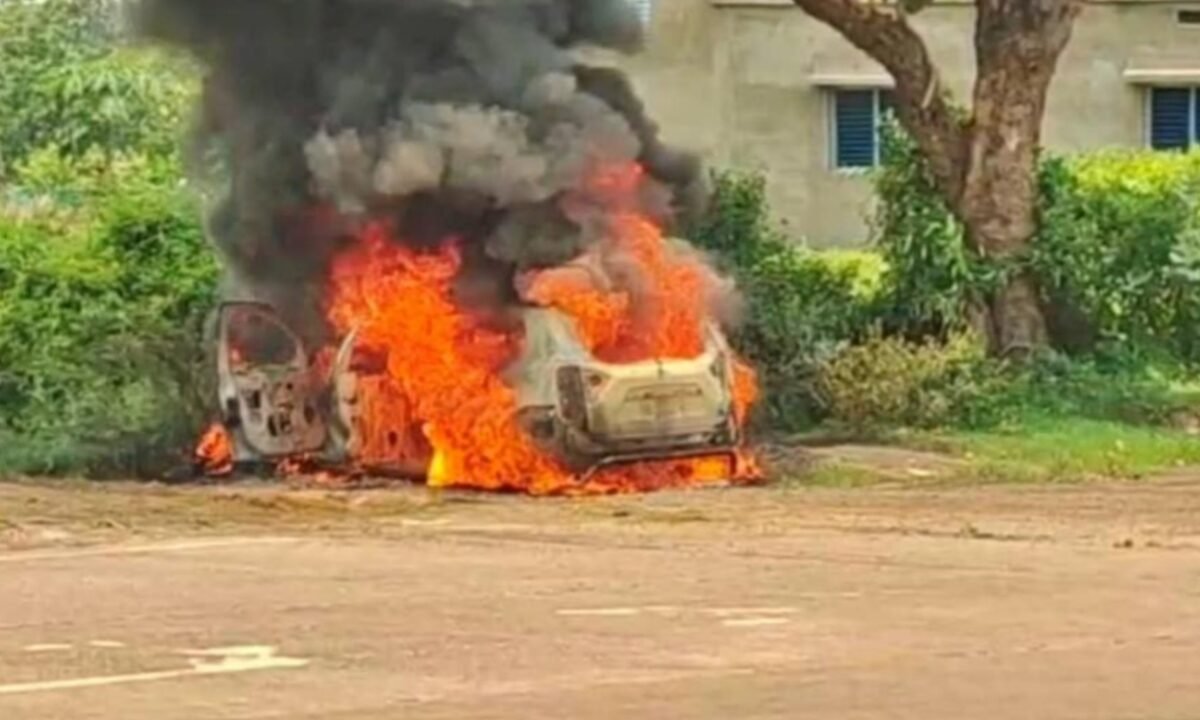 Moving car turns into a fireball; family saves lives by jumping out.