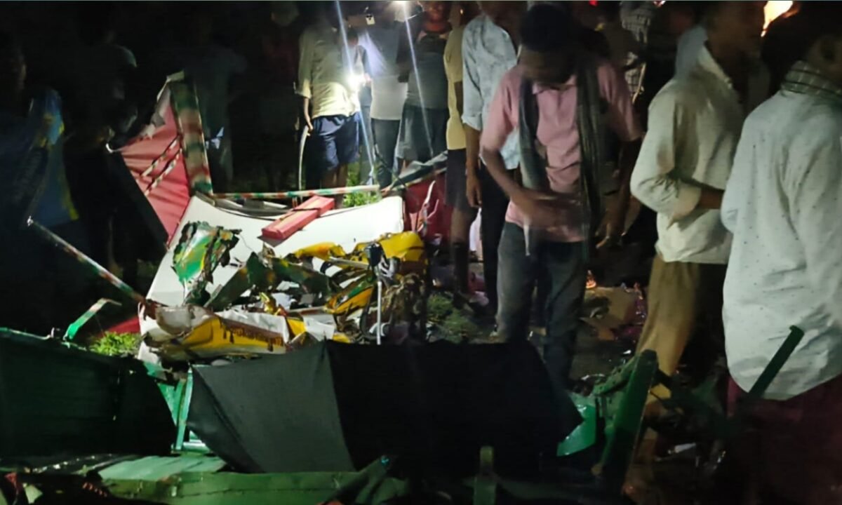 Speeding bus hits auto-rickshaw; two dead, including a woman, and two railway employees critically injured.