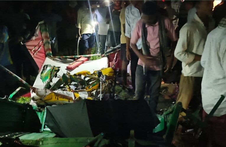 Speeding bus hits auto-rickshaw; two dead, including a woman, and two railway employees critically injured.