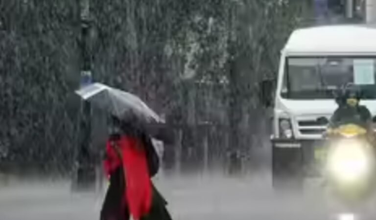 रांची सहित पूरे झारखंड में आज मौसम का हाल: आंशिक रूप से बादल छाए रहेंगे, गरज-चमक के साथ बारिश की संभावना