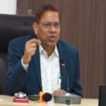 झारखंड: रिम्स निदेशक डॉ राजकुमार ने अनियमिताओं के आरोप के बीच दिया इस्तीफा RIMS Director Dr. Rajkumar resigns amidst allegations of irregularities.