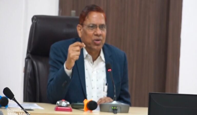 झारखंड: रिम्स निदेशक डॉ राजकुमार ने अनियमिताओं के आरोप के बीच दिया इस्तीफा