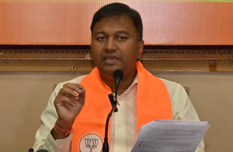 Ranchi stadium stampede incident: BJP demands FIR against JSCA President and a judicial inquiry.