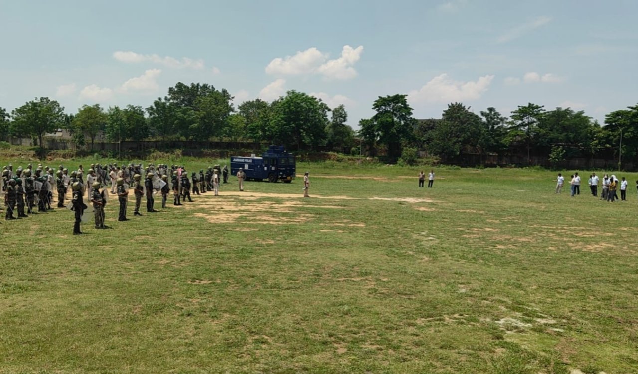 Simdega Police on alert for Muharram; mock drill conducted to tackle troublemakers.