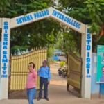 Jamshedpur: Student arrives in classroom with a gun.