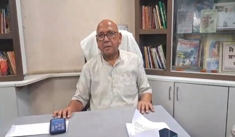 रिम्स निदेशक डॉ. राजकुमार के इस्तीफे पर सरयू राय ने स्वास्थ्य विभाग पर उठाए गंभीर सवाल