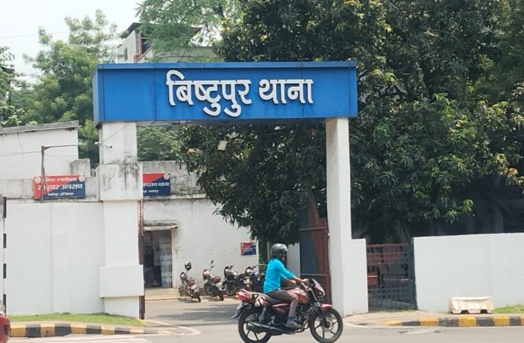 Jamshedpur: Unidentified body found in Dhatkidih pond.