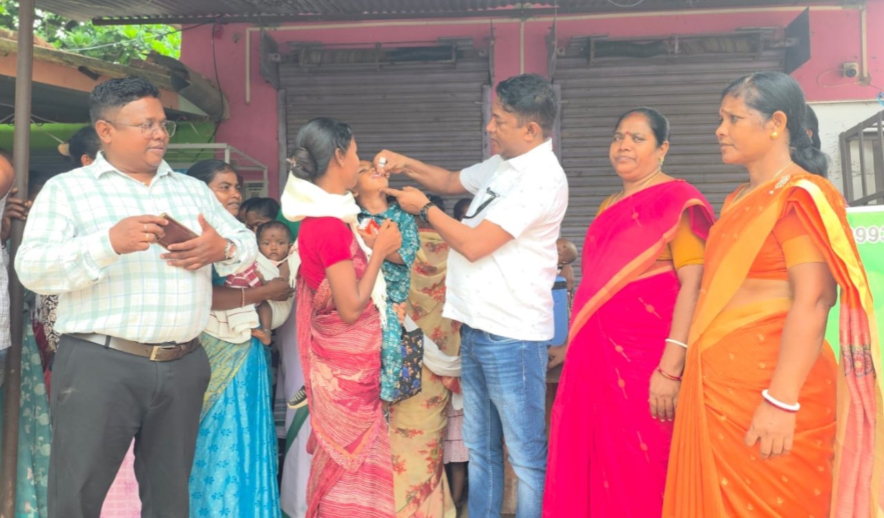 Pulse Polio campaign launched in Simdega; MLA Bhushan Bara administered polio drops to children.