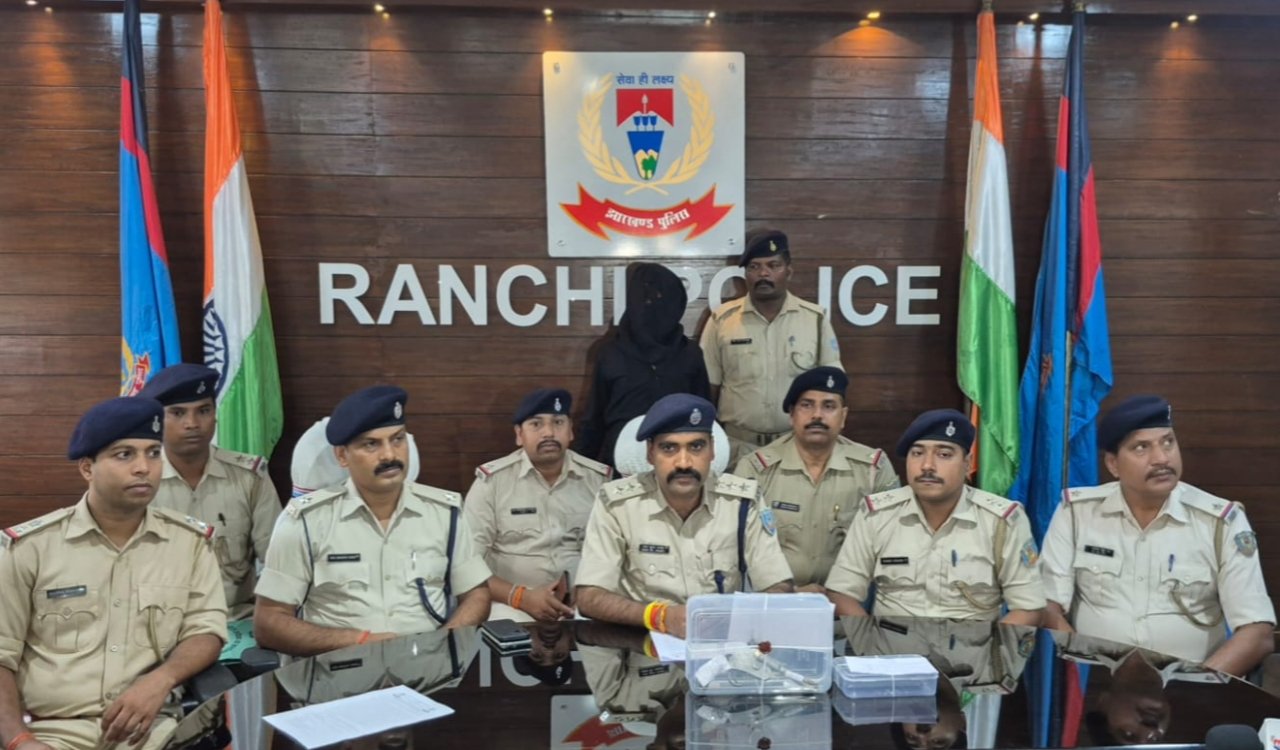 Prime accused in Samlaung shooting incident arrested with illegal weapon; country-made pistol and live round recovered.