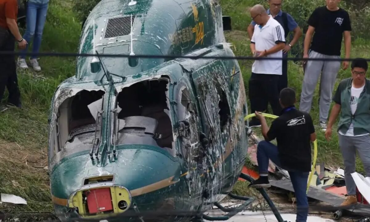 Major helicopter crash in Saudi Arabia: 14 killed in Aramco helicopter crash; investigation underway.