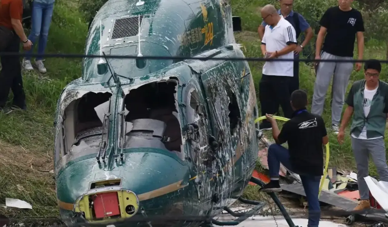Major helicopter crash in Saudi Arabia: 14 killed in Aramco helicopter crash; investigation underway.