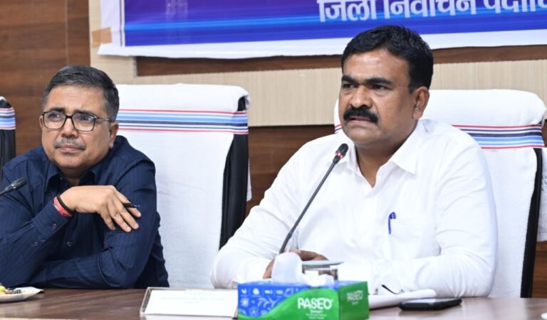बोकारो में मतदाता सूची पुनरीक्षण की तैयारी तेज, 30 जून से घर-घर पहुंचेंगे बीएलओ : मुख्य निर्वाचन पदाधिकारी