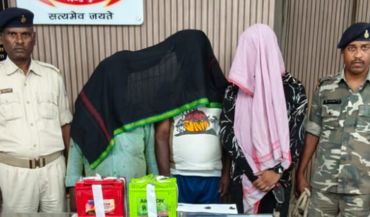 Car battery theft gang busted; three accused arrested.