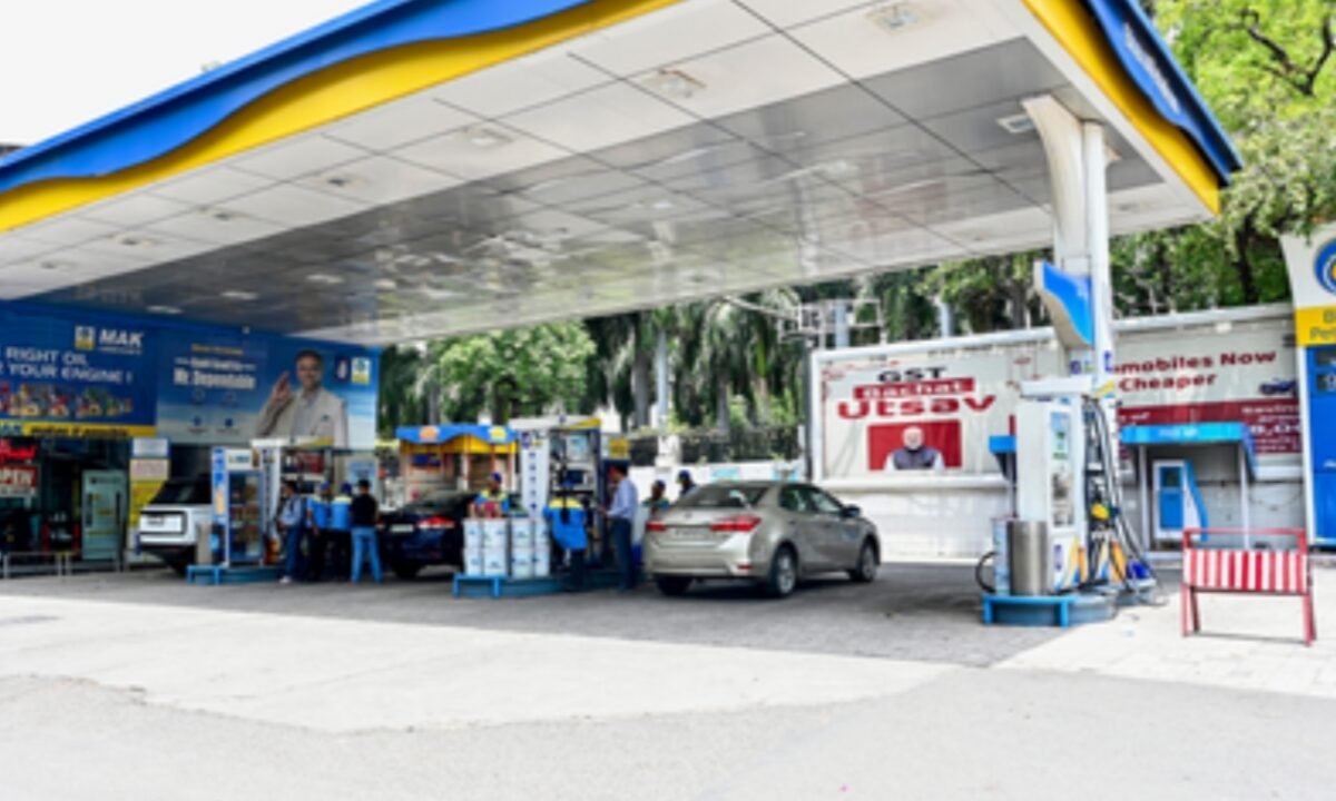 Restrictions on diesel and petrol sales to be lifted from July 1; government's major decision following the normalization of fuel supplies.