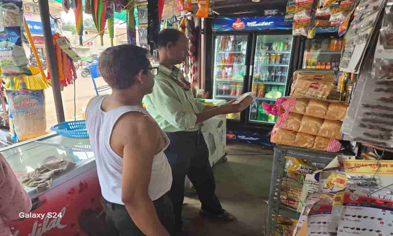 Major action by the Food Safety Department in Lohardaga.