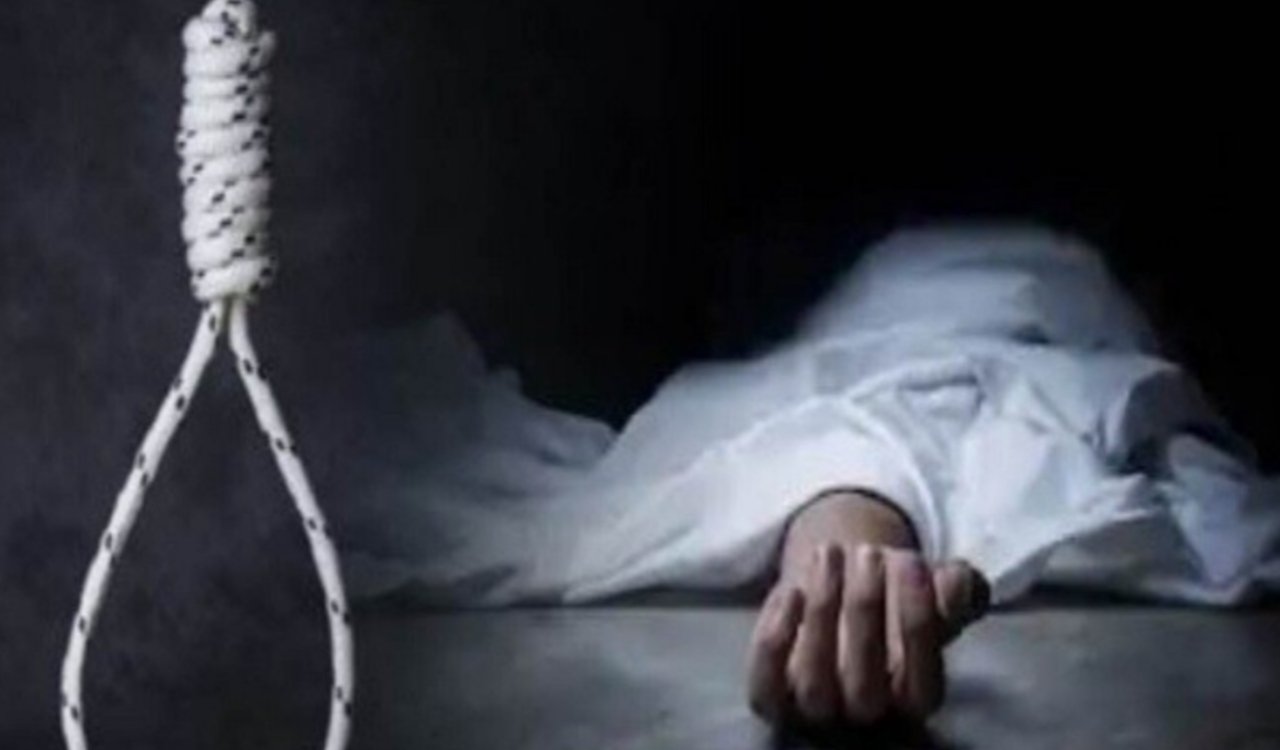 Class 10 student of Kasturba Gandhi Balika Vidyalaya commits suicide; police investigating.