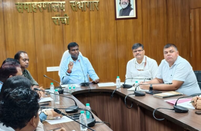 SIR-2026 Review Meeting: Not a single enumeration form should be misplaced – DC Manjunath Bhajantri