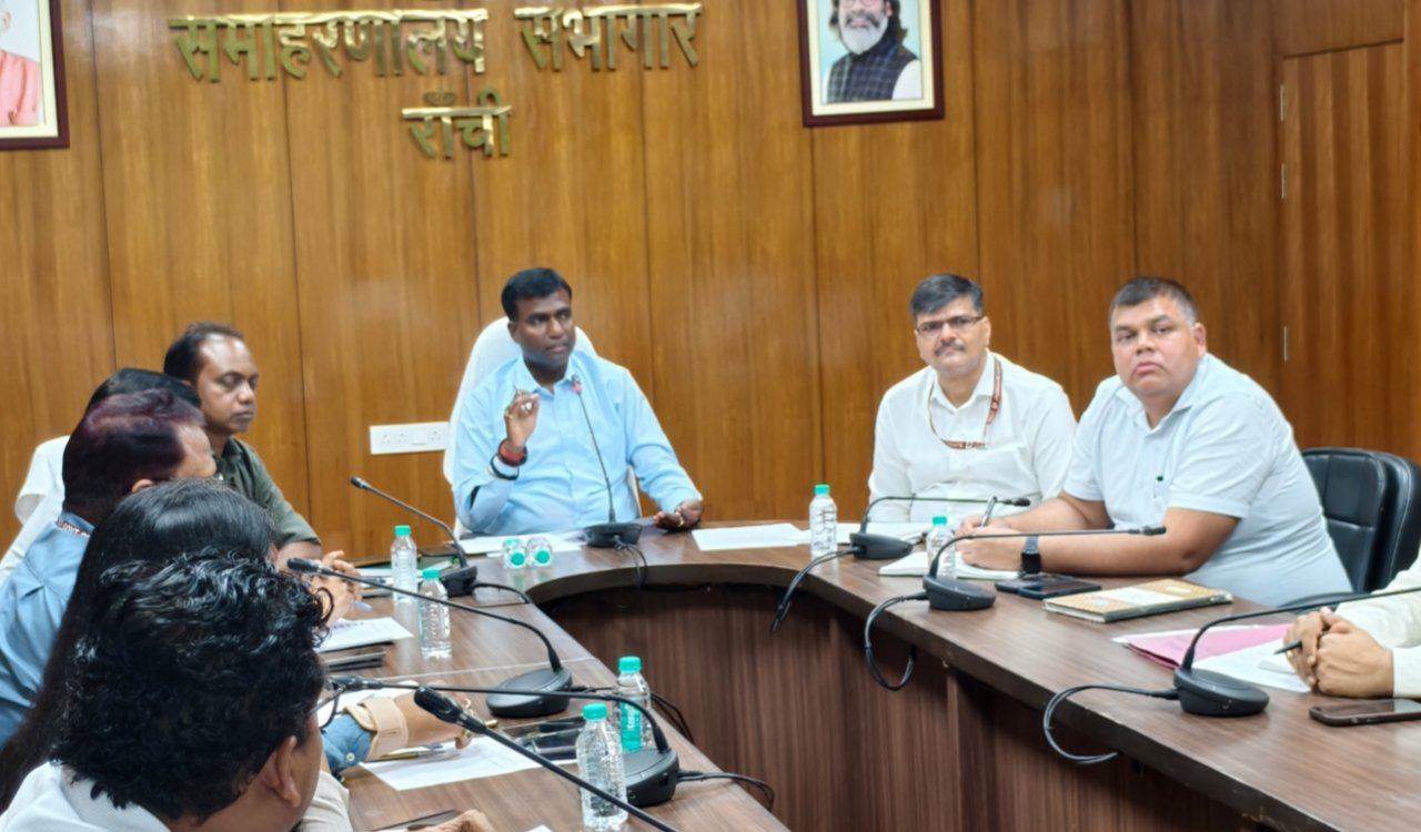SIR-2026 Review Meeting: Not a single enumeration form should be misplaced – DC Manjunath Bhajantri