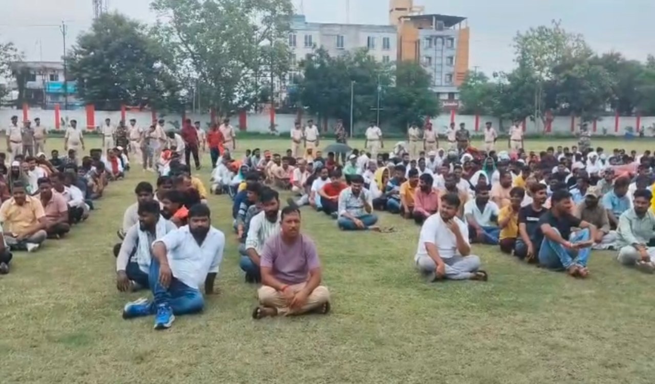 Jharkhand police criminals Parade