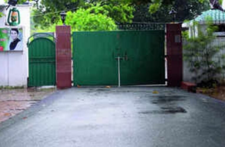 20 साल बाद खाली हुआ 10 सर्कुलर रोड, राबड़ी देवी परिवार समेत नए आवास में हुईं शिफ्ट