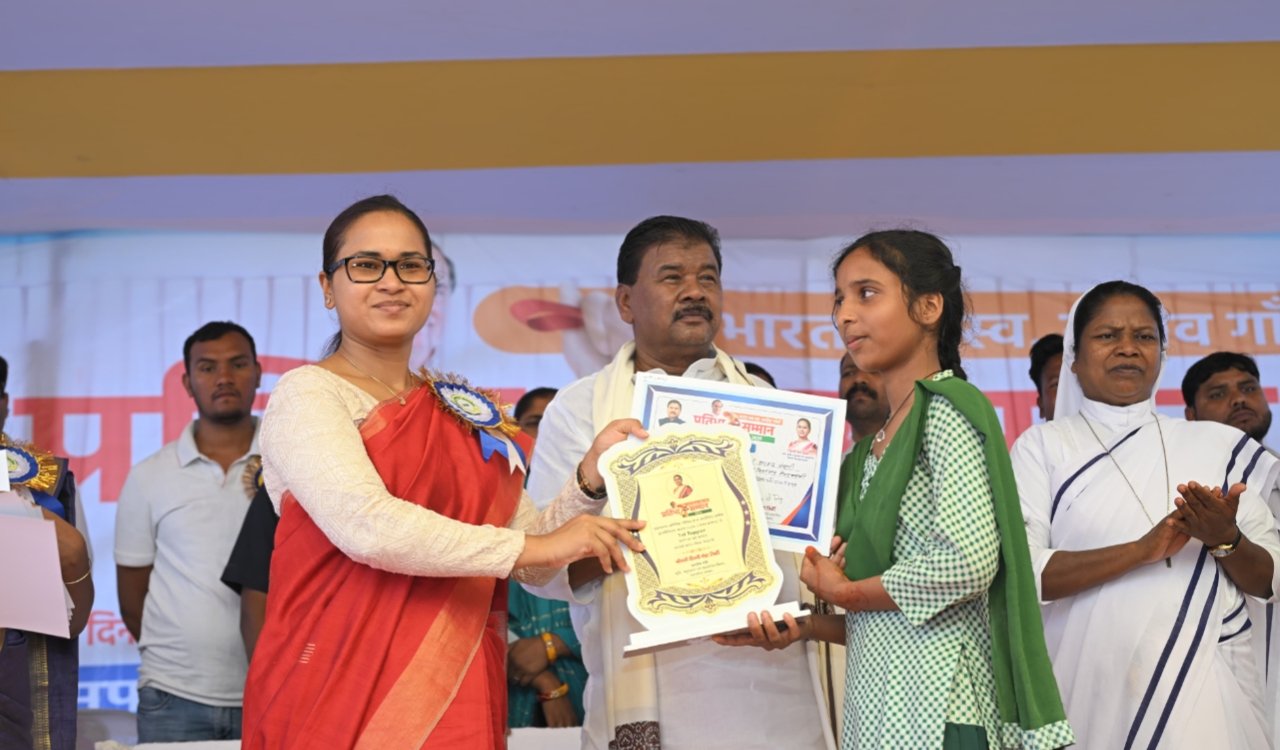 A tradition of honoring talent spanning 20 years: 231 meritorious students honored in Mandar.