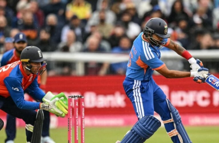 Timing changed for the second India-England T20 match; the contest will start at this time in the evening instead of 10 PM.
