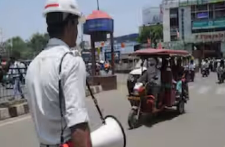रांची में ट्रैफिक पुलिस का विशेष अभियान, दो दिनों में 9,122 चालान; हेलमेट और नो-पार्किंग नियम तोड़ने वालों पर सबसे ज्यादा कार्रवाई