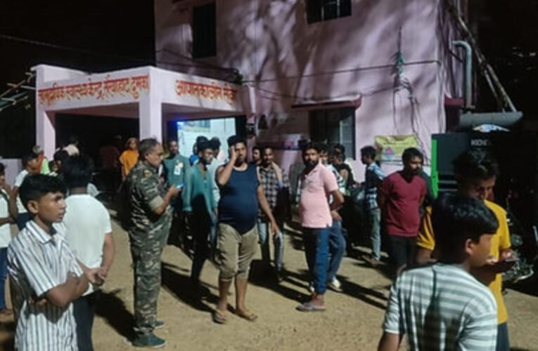 NH-133 पर अज्ञात वाहन की टक्कर से 14 वर्षीय किशोरी की मौत, ग्रामीणों का हंगामा