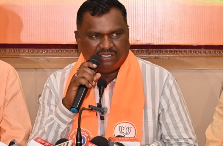 BJP's claim on Jamshedpur shutdown: Public shattered the Hemant government's arrogance; questions raised over law and order.