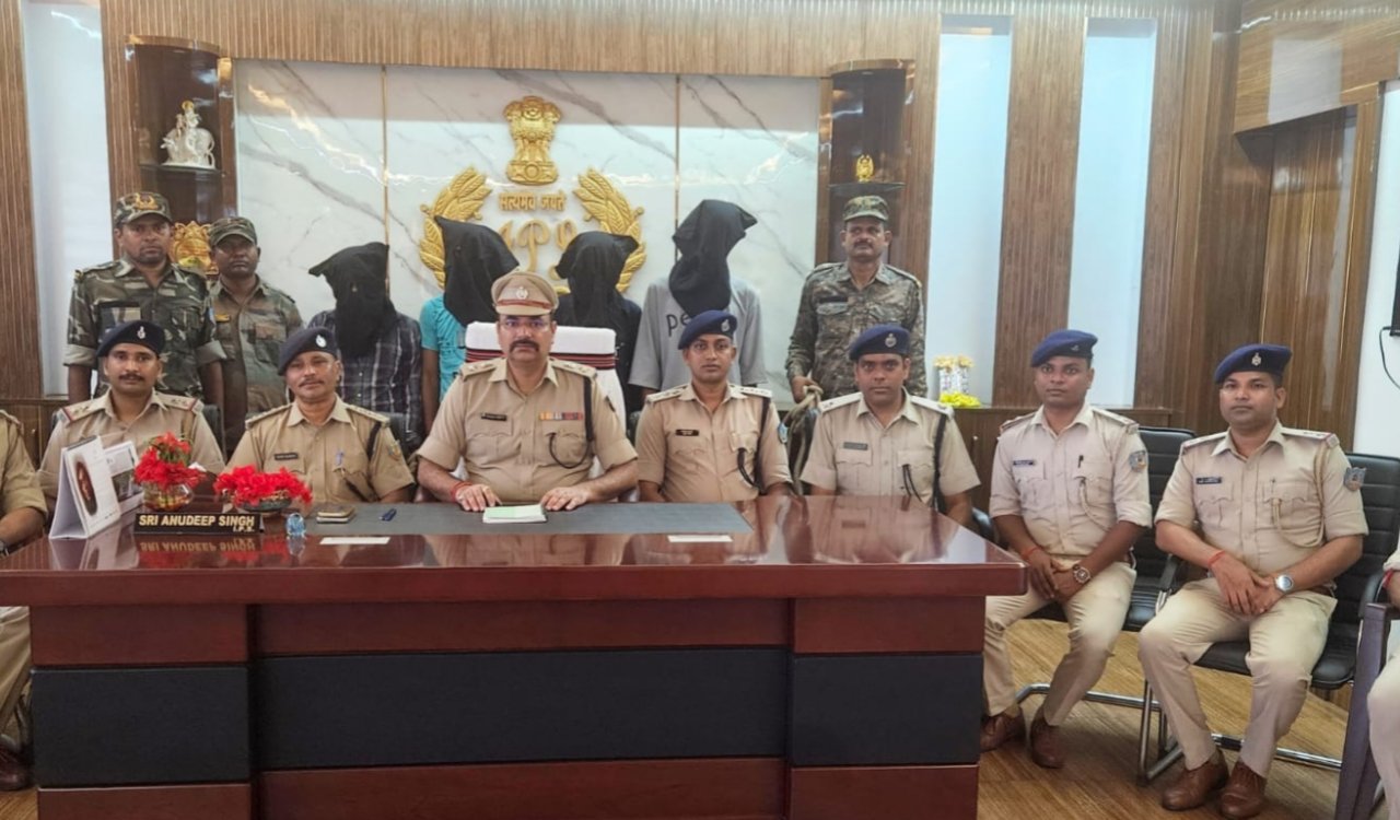 Major success for Pakur police: two theft cases solved within a week; four interstate thieves arrested.