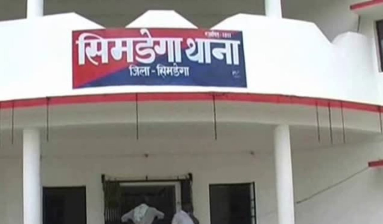Two constables suspended in truck driver assault case; departmental action initiated.