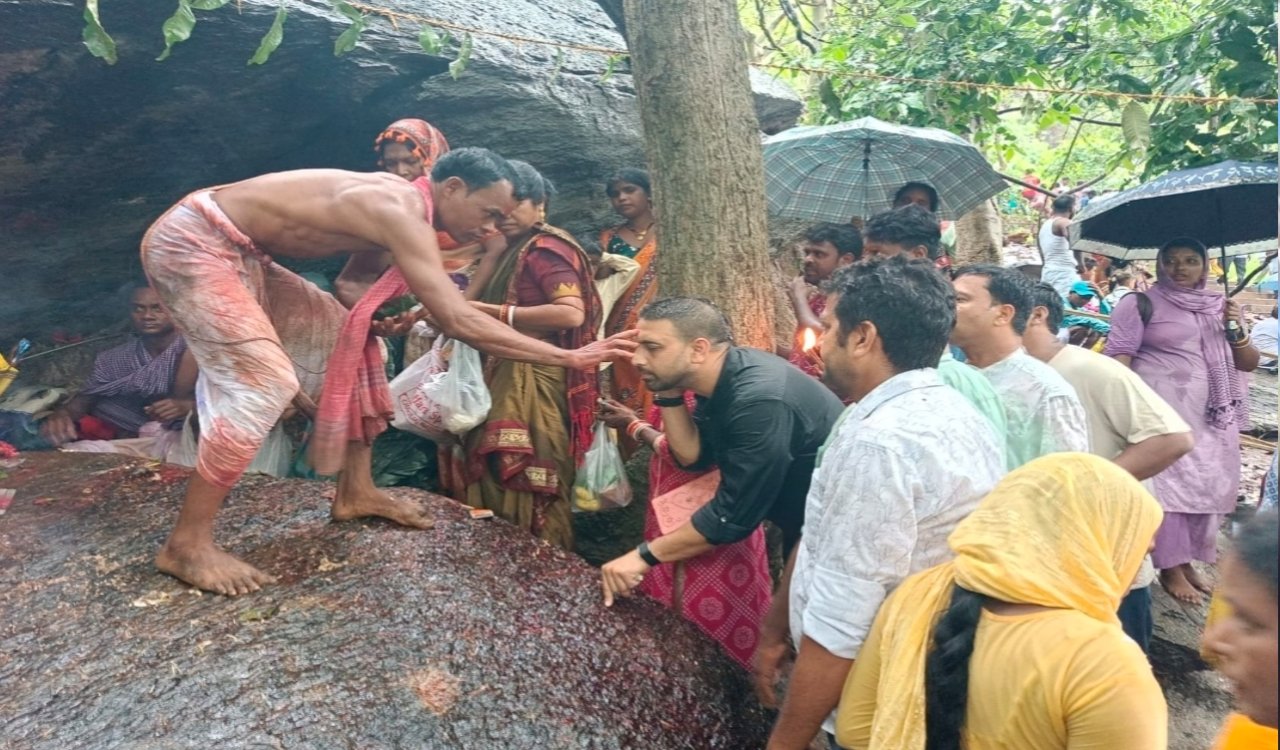Kanhaishwar Hill Puja: Kunal Sarangi Participates