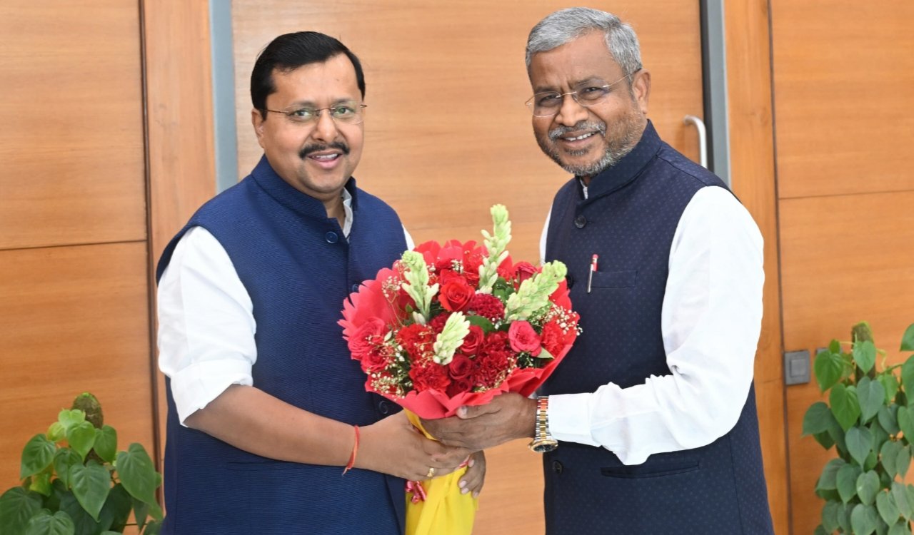 Babulal Marandi met BJP National President Nitin Nabin in New Delhi; organizational issues were discussed.