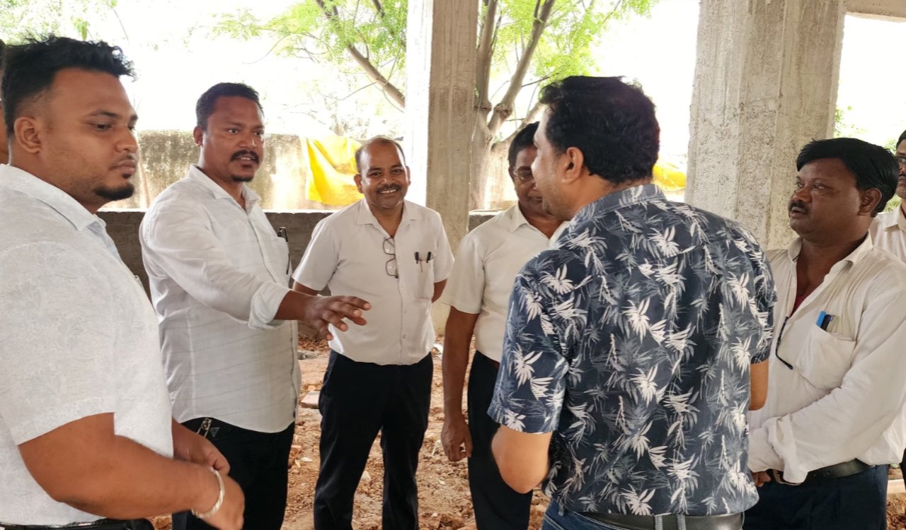 Inspection of the Bar Association building under construction; instruction issued not to compromise on quality.