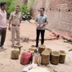 Major crackdown on illicit liquor in Godda; large quantities of materials, including 100 liters of Mahua liquor, seized.