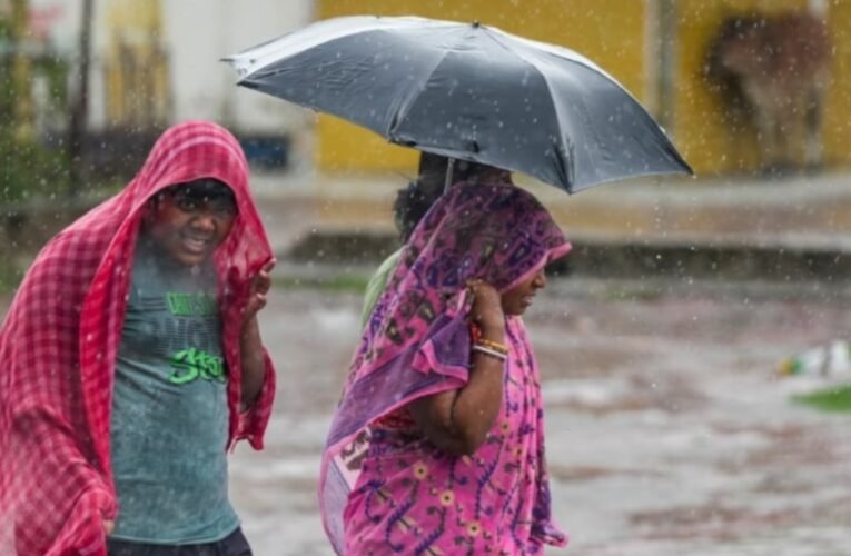 रांची समेत पूरे झारखंड में आज बारिश का सिलसिला जारी, बिजली गिरने और तेज हवाओं का अलर्ट जारी