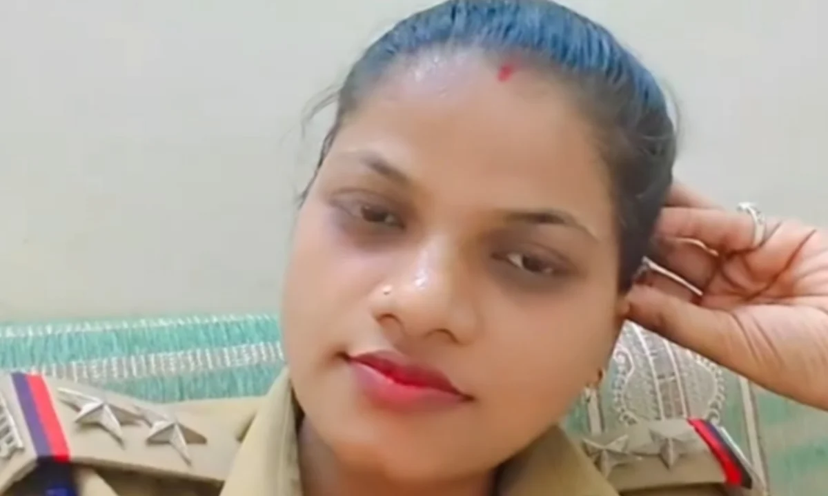 'My problems aren't getting resolved...' – Female police outpost in-charge's Instagram video goes viral; probe ordered.