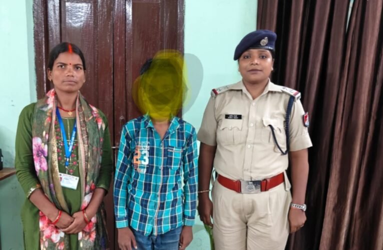 12-year-old boy rescued from Ranchi railway station under Operation 'Nanhe Farishte'; handed over to Childline.