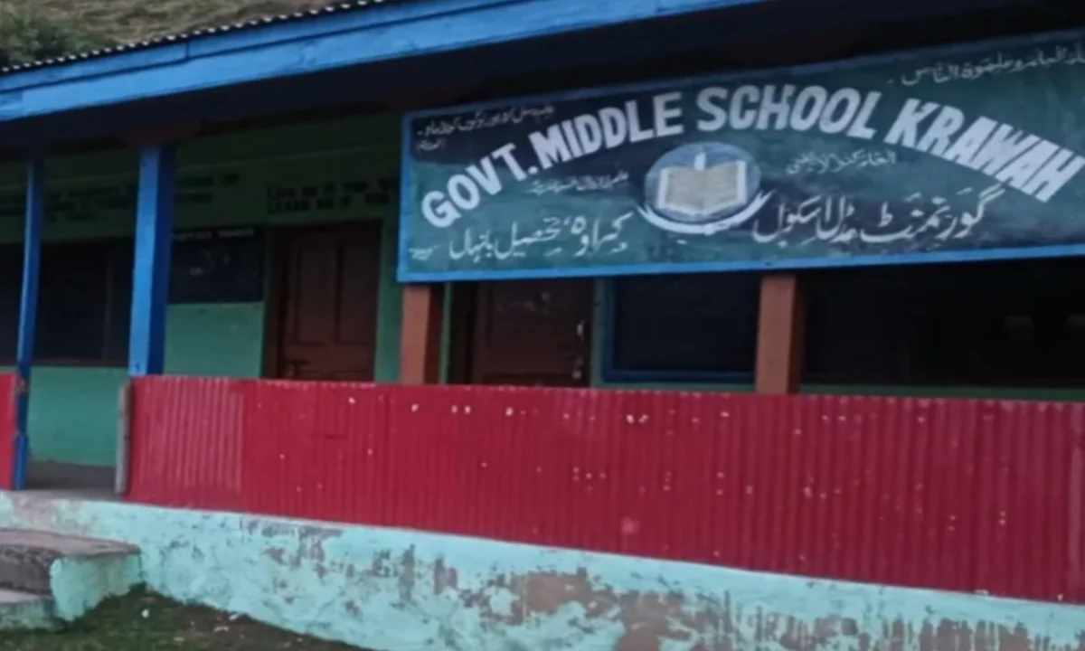 7th-grade student locked in school for hours; entire staff faces the axe after video goes viral.
