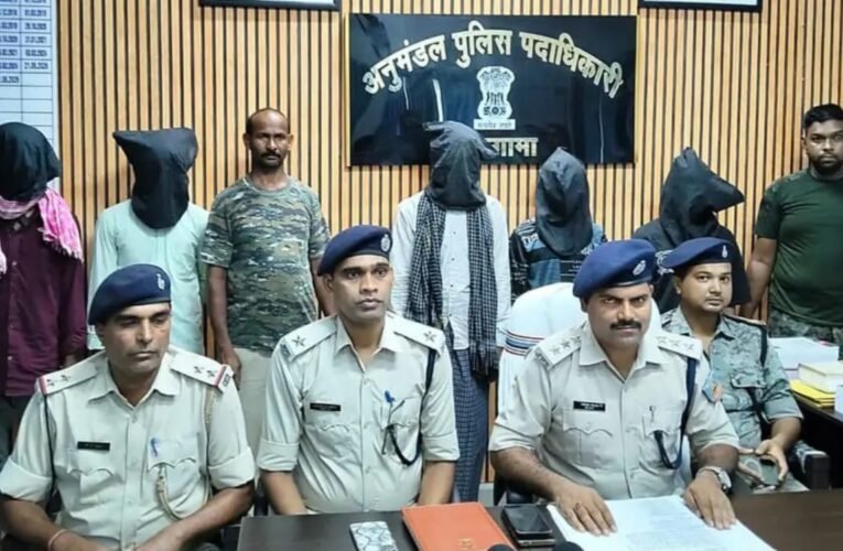 Mahagama gang-rape case solved: 5 arrested, including the prime accused; Toto and 4 mobile phones recovered.