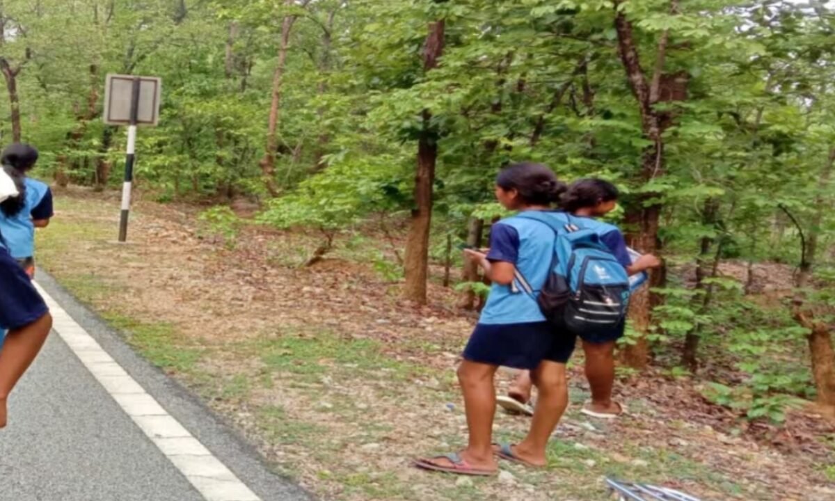 Reports of female students walking 17 km are incorrect; investigation reveals the truth: District Education Superintendent.
