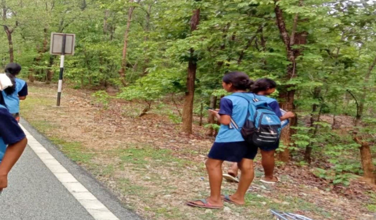 Reports of female students walking 17 km are incorrect; investigation reveals the truth: District Education Superintendent.