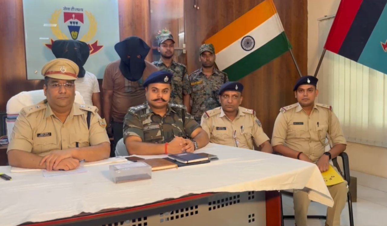 Major crackdown on notorious criminal Prince Khan's criminal network; Chatra police nab two close associates.