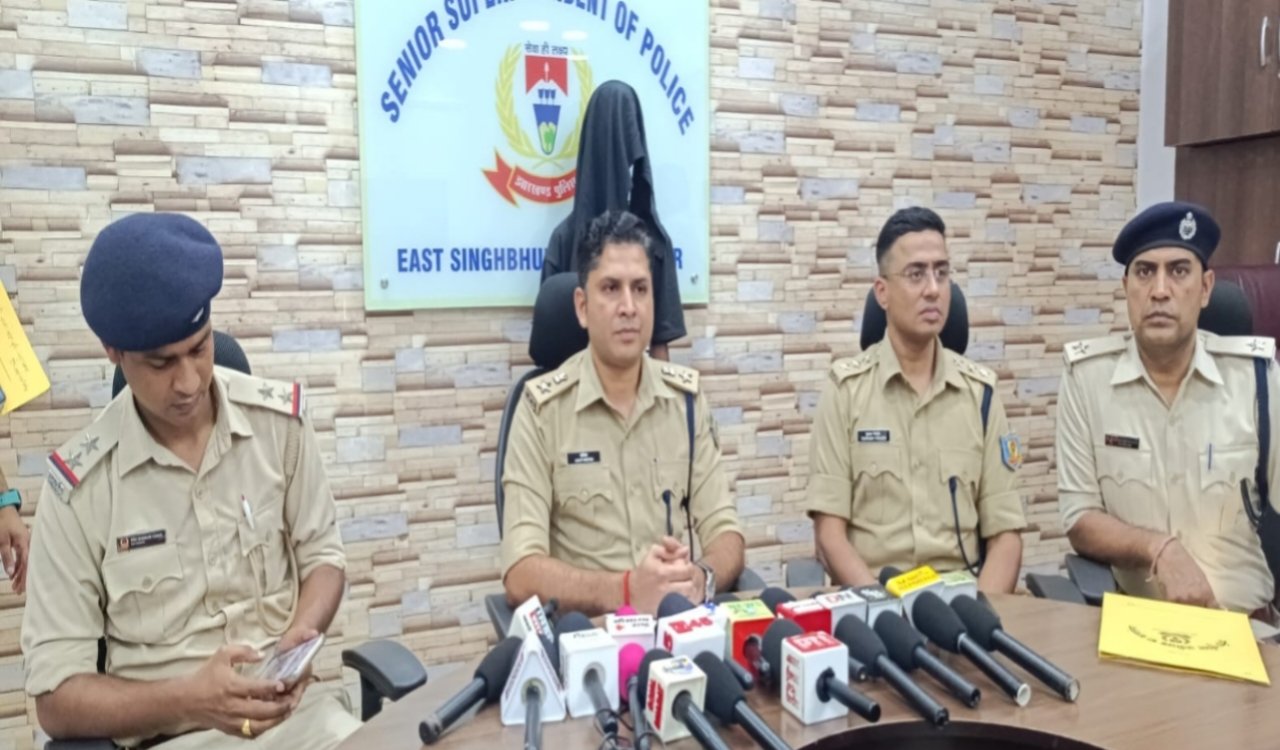 Jamshedpur: Vicky Singh, prime accused in the Rahul Bachcha murder case, arrested.